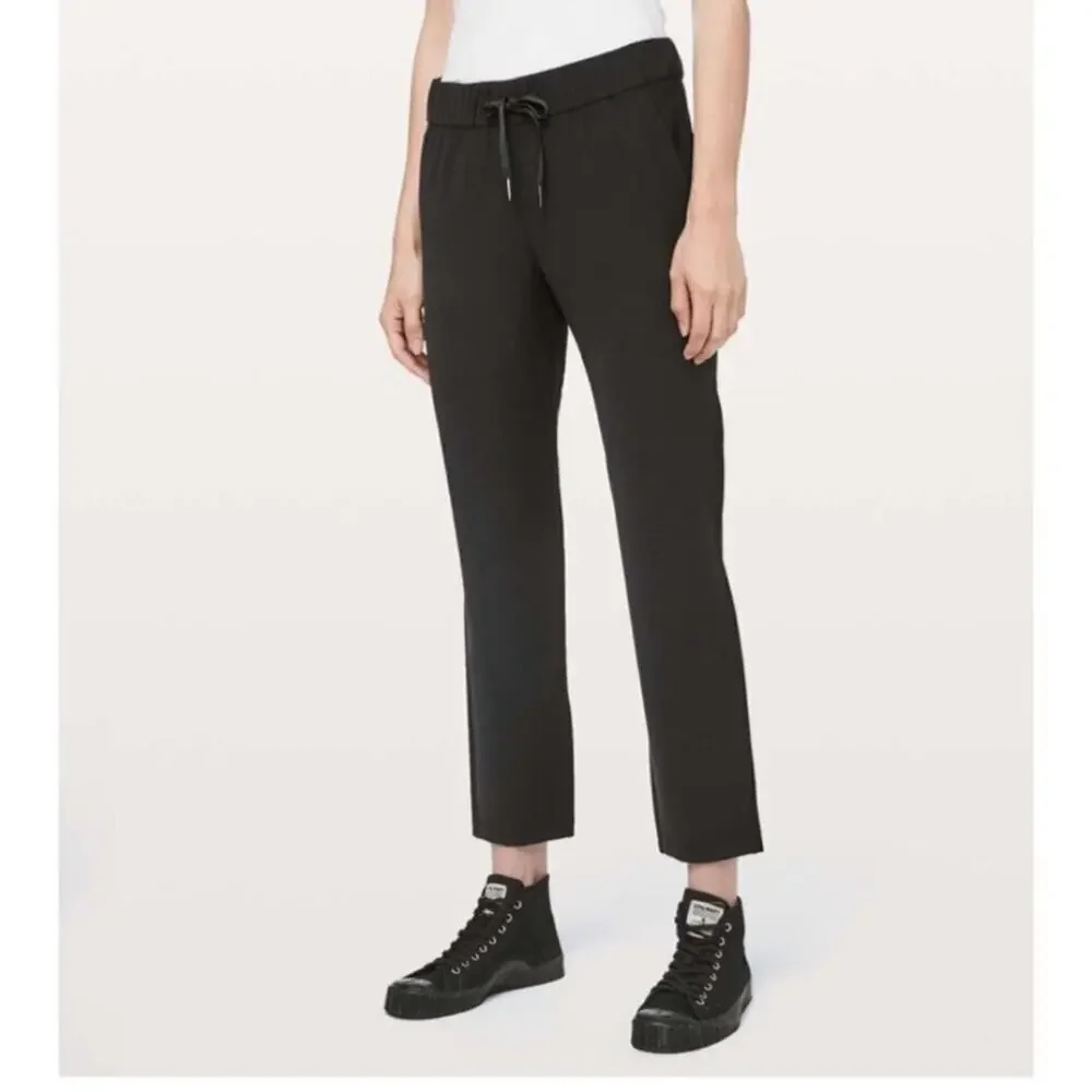 Lululemon On The Fly Pant Woven 27” Size 2